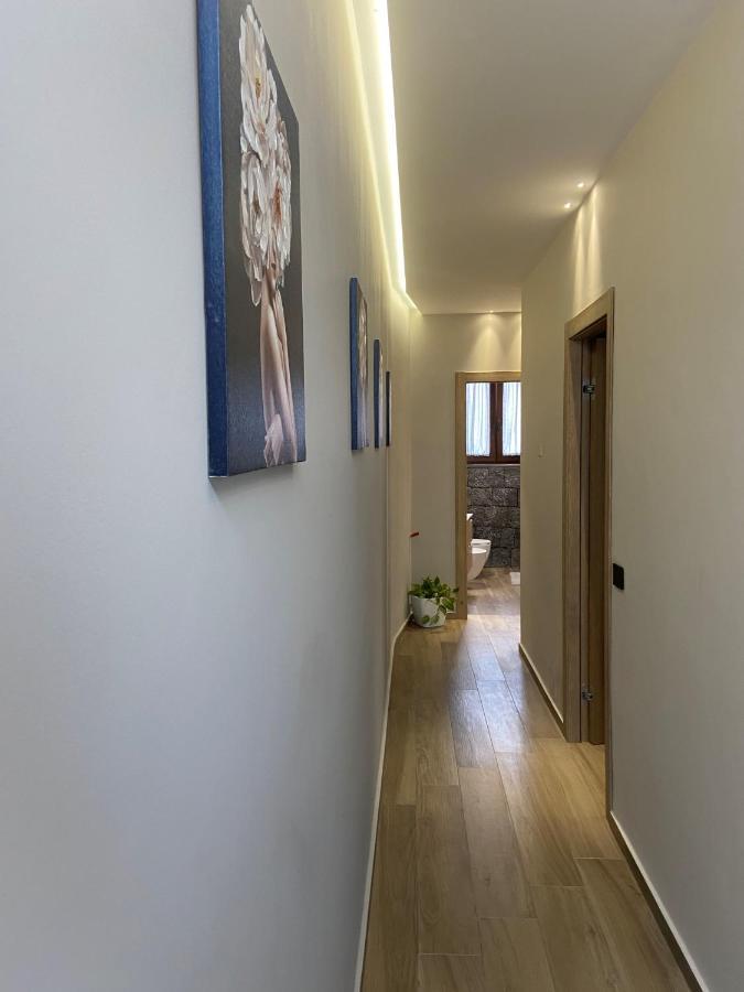 Rusina Villa Santa Venerina Buitenkant foto