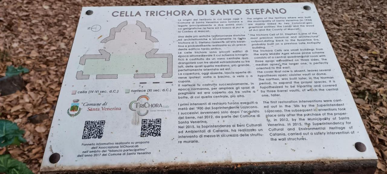Rusina Villa Santa Venerina Buitenkant foto
