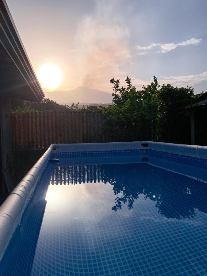 Rusina Villa Santa Venerina Buitenkant foto